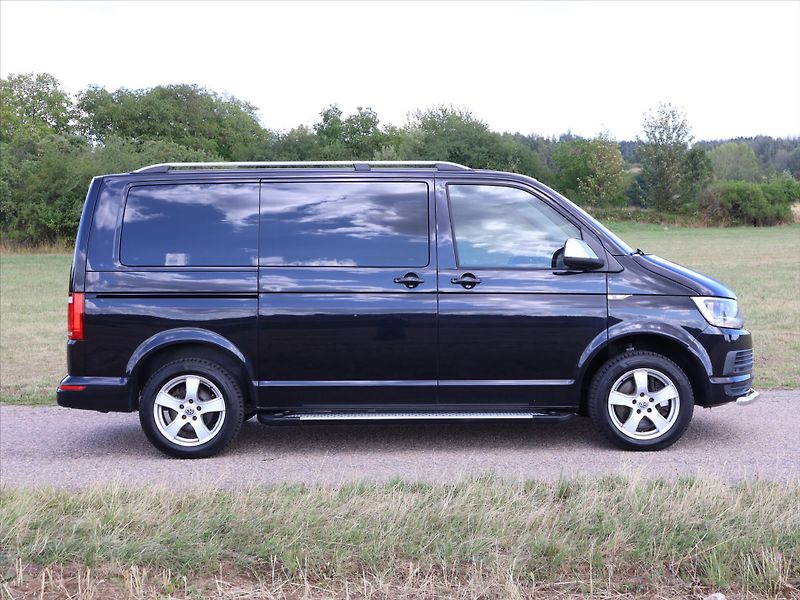 Volkswagen Caravelle 2,0 TDI 150kW DSG 8Míst Comfor - fotka 8 z 26