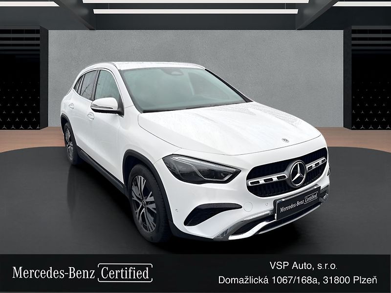 Mercedes-Benz GLA 200d 4MATIC - fotka 7 z 21
