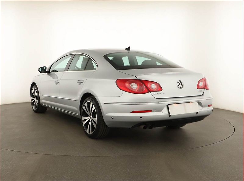 Volkswagen Passat CC (2011) Exclusive 2.0 TDI BMT, Navi - fotka 4 z 15