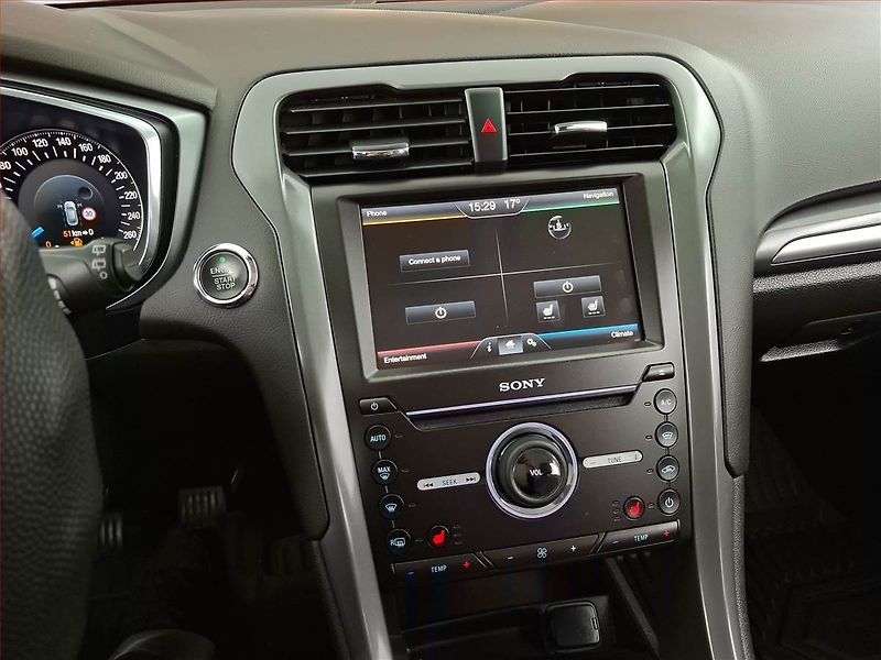 Ford Mondeo (2015) 2.0 TDCI, Tempomat - fotka 12 z 20