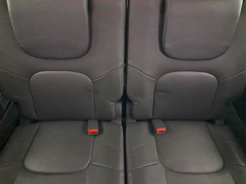 Nissan Pathfinder (2011) 2.5 dCi, 4X4, Automat, 7 míst - fotka 27 z 27