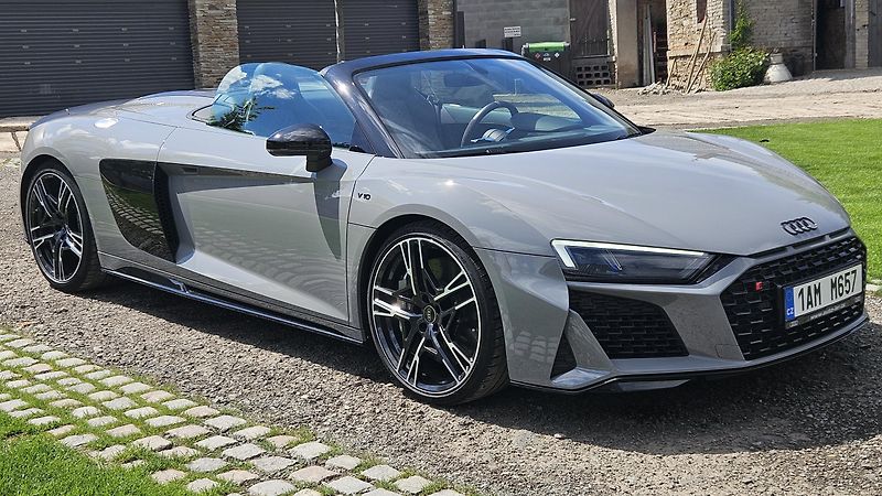 Audi R8 (2023) - fotka 4 z 19