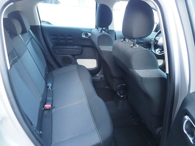 Citroën C3 (2017) 1.2 PureTech, Tažné - fotka 16 z 34