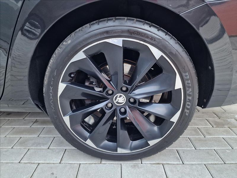 Škoda Superb 2.0TDI 147kW 4x4 DSG L&K,1Maj - fotka 45 z 50