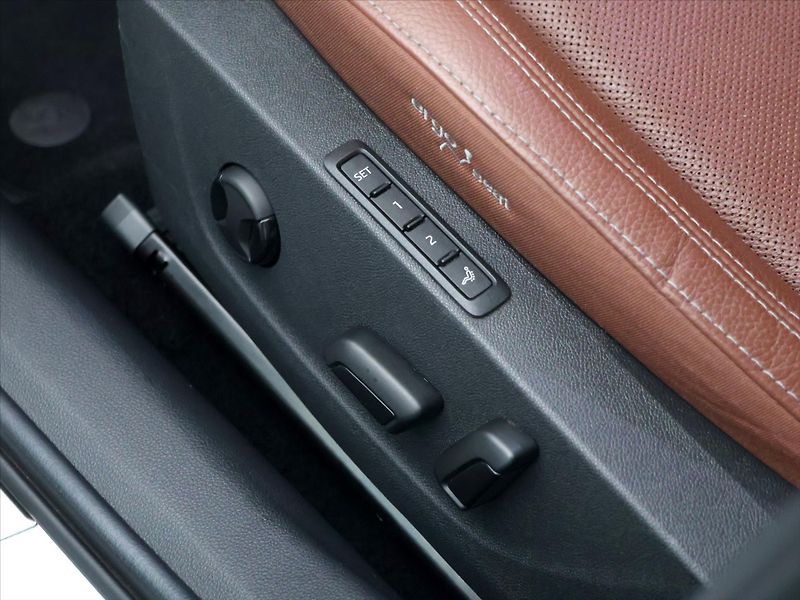 Škoda Octavia 2,0 TDI 110KW STYLE CZ DPH - fotka 17 z 36