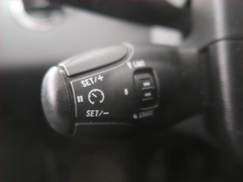 Peugeot 308 (2013) Active 1.6 HDi, po STK - fotka 14 z 16