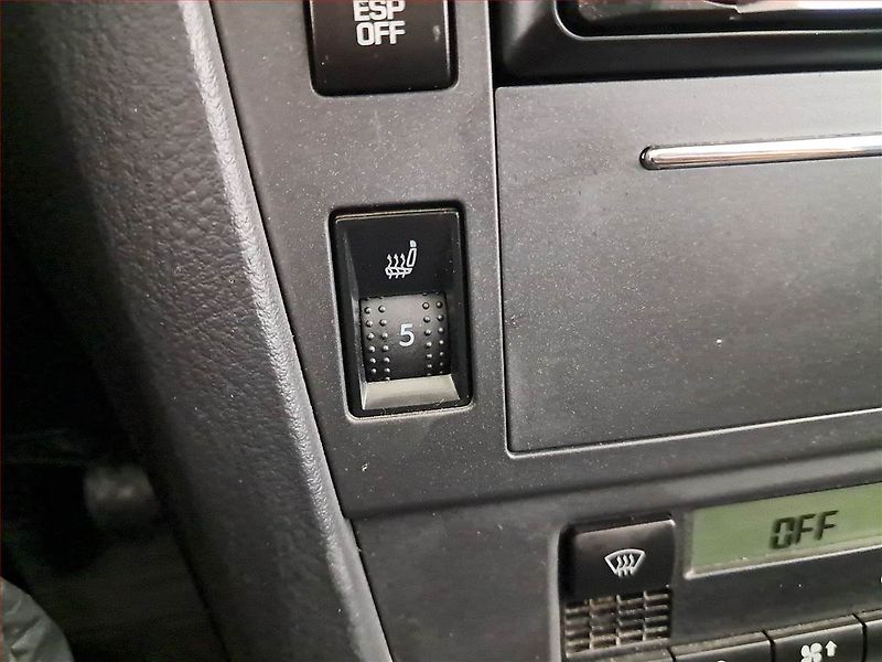 Škoda Superb (2006) Elegance 1.8T, Xenony - fotka 16 z 17