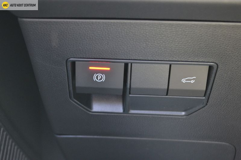 Dacia Bigster JOURNEY MILD HYBRID 140 - fotka 55 z 62