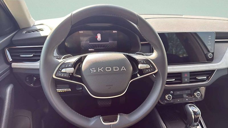 Škoda Kamiq Top Selection 1,0TSI 85kW DSG/ - fotka 17 z 24