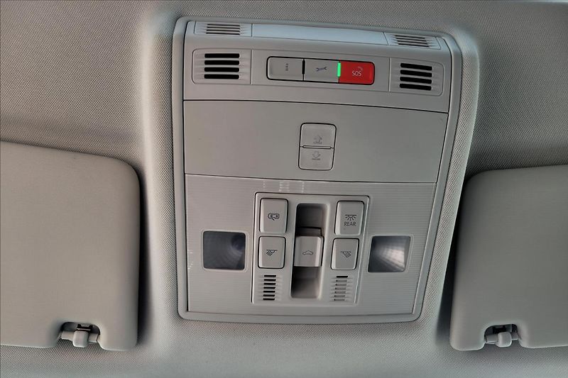 Škoda Kodiaq 1,5 tsi,navi,výhřev,Panorama - fotka 37 z 49