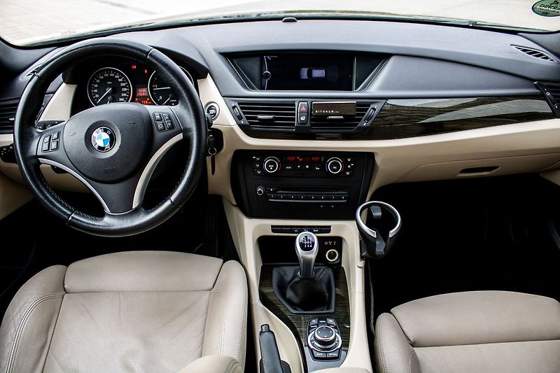 BMW X1 - fotka 7 z 30