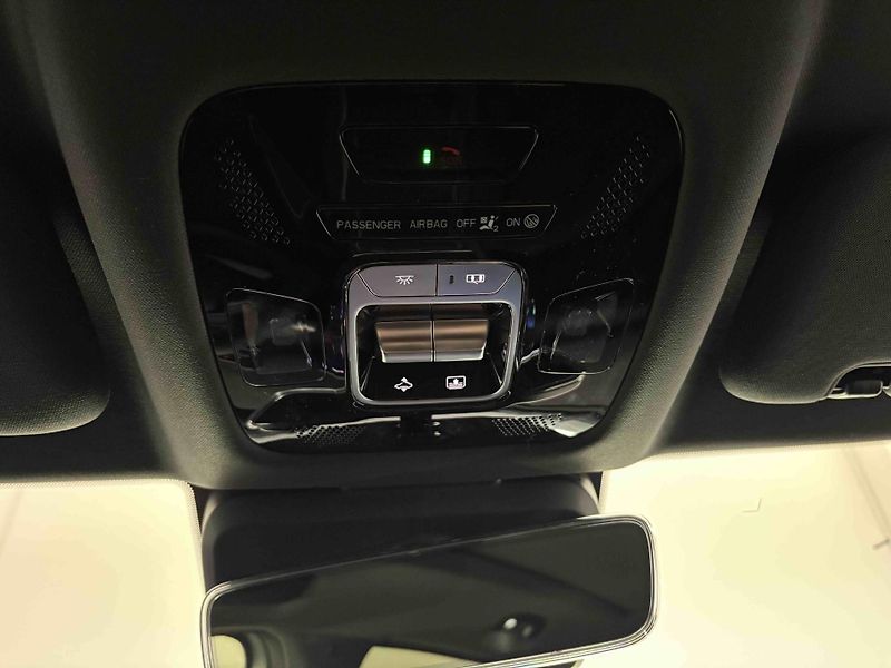 Omoda 7 (2026) PHEV luxury  - fotka 34 z 70