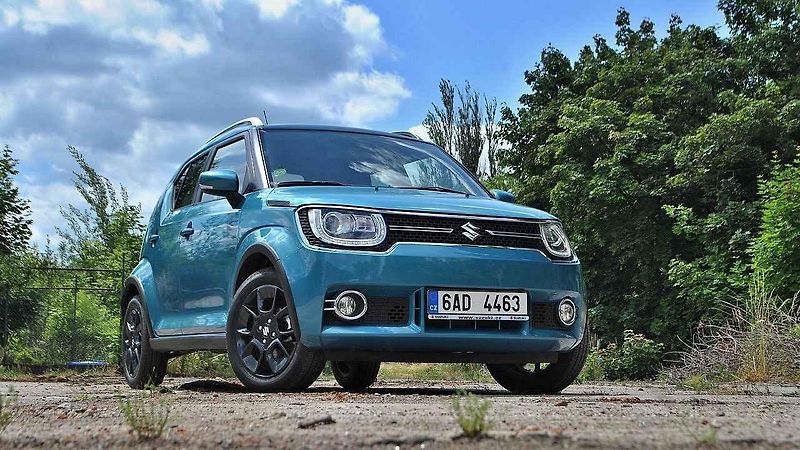 Suzuki Ignis.