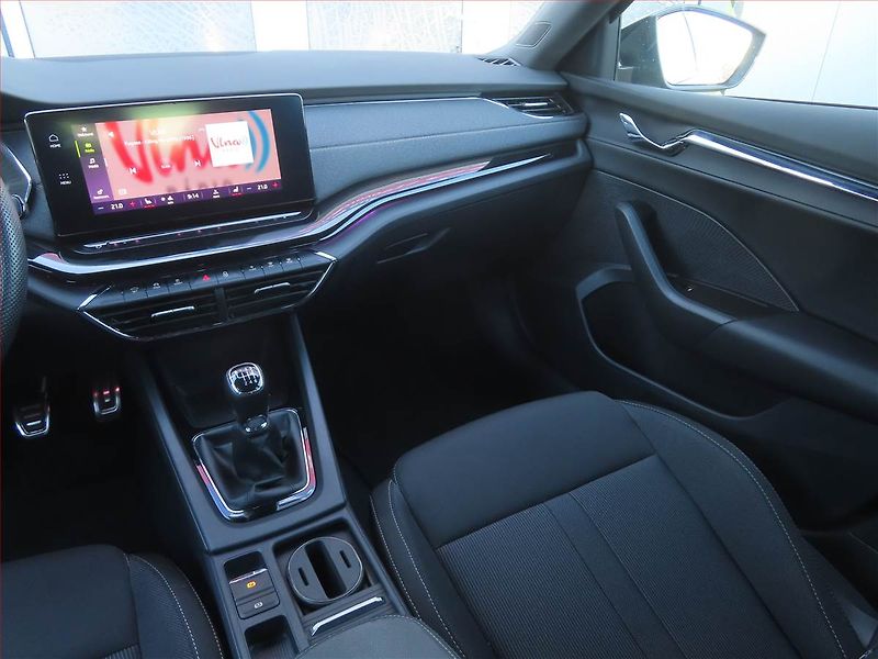 Škoda Octavia (2022) Style 1.0 TSI, Serv.kniha - fotka 8 z 27
