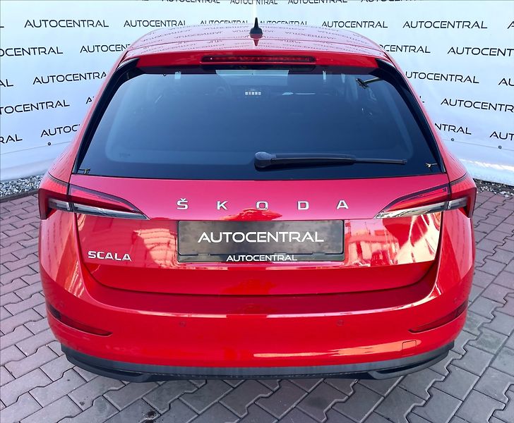 Škoda Scala 1,5 TSi,110kW,1.maj.,ČR,STK 8/ - fotka 5 z 22