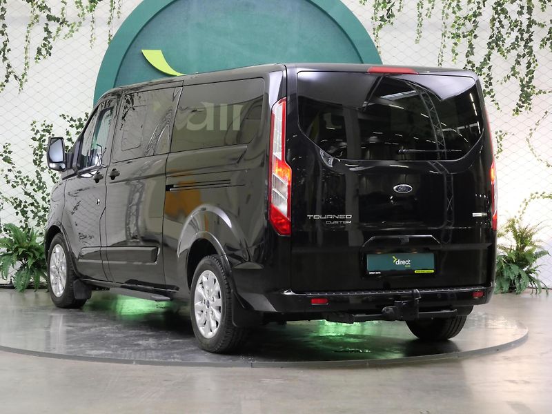 Ford Tourneo Custom - fotka 7 z 25