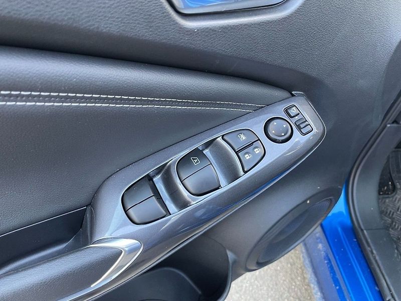 Nissan Juke N-Connecta 1,6 HEV - fotka 13 z 16