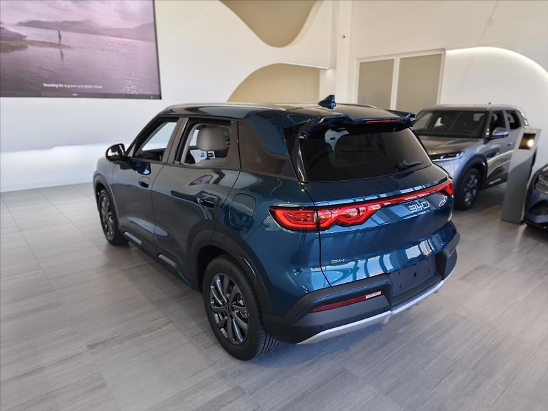BYD ATTO 2 DM-i (2026) 1,5 DM-i  156 Kw Boost - fotka 4 z 16
