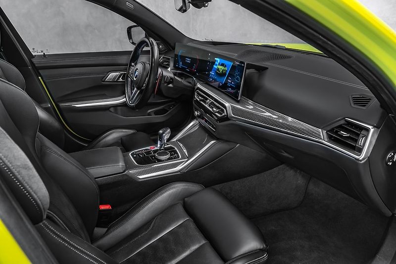 BMW M3 competition xDrive 800 PS - fotka 19 z 30