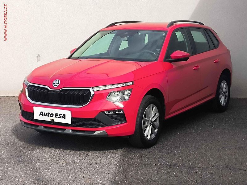 Škoda Kamiq (2024) 1.0 TSi, Selection, DSG - fotka 3 z 24