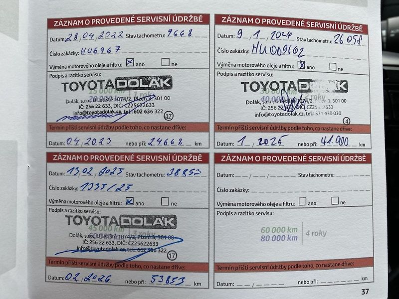 Toyota Yaris 1.5HSD, ČR-1, Selection, +kola - fotka 28 z 31