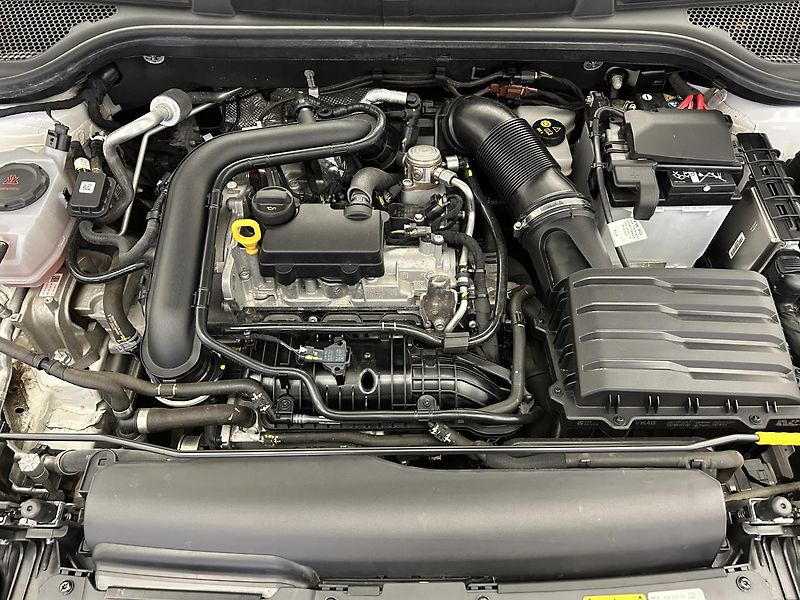 Škoda Scala 1.0 TSI Style Comfort - fotka 23 z 23