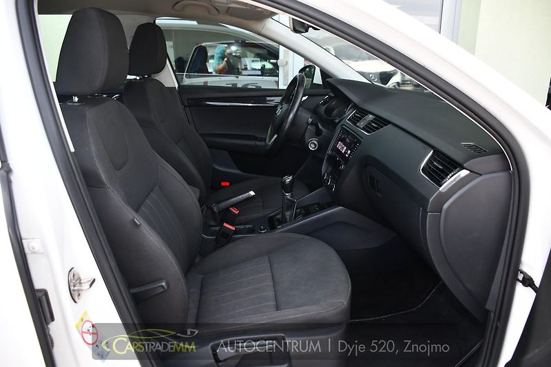 Škoda Octavia 1,6TDI STYLE ČR  - fotka 17 z 53
