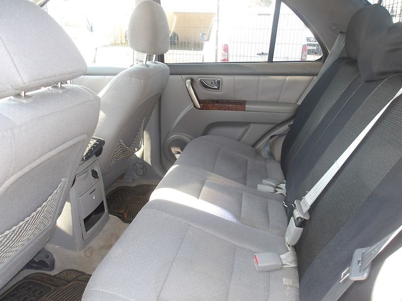Kia Sorento 2,5CRDi 4x4 NOVÁ RAMENA +PNEU - fotka 22 z 31