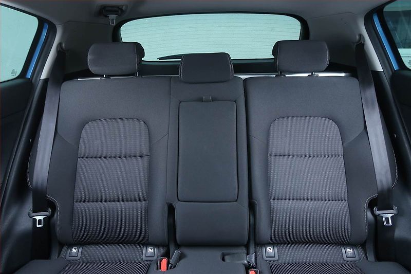 Kia Sportage (2021) Black Edition 1.6 CRDi - fotka 10 z 26