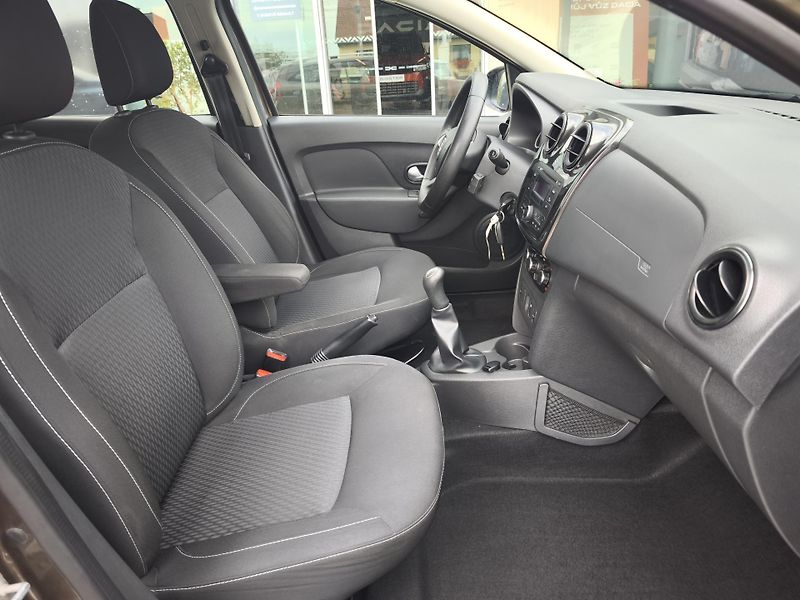 Dacia Logan 2017 ČR 0.9 TCe 66kW - fotka 14 z 30