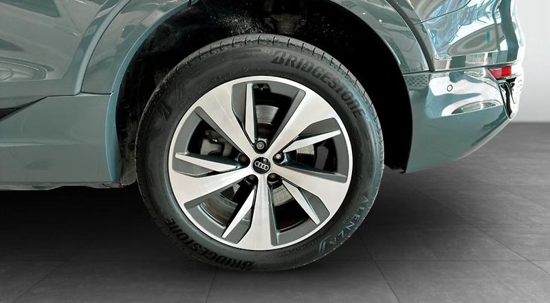 Audi Q8 e-tron 50 Q SoH 94% Kamera Vzduch LED - fotka 7 z 14