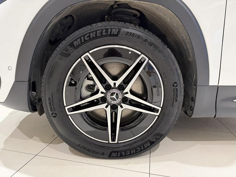 Mercedes-Benz EQB (2025) 250+/AMG/LED/PARKTRONIC  - fotka 6 z 18