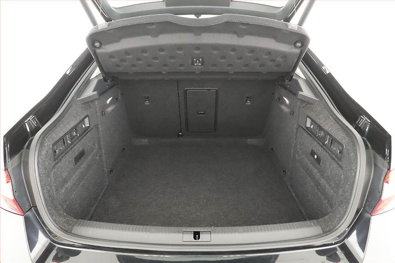 Škoda Superb (2020) Style 2.0 TDI, Automat, ČR - fotka 11 z 19