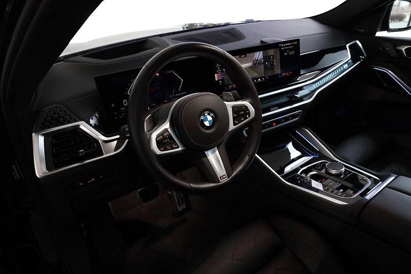 BMW X6 xDrive40d - fotka 2 z 31