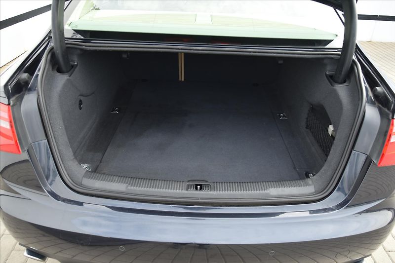 Audi A6 3.0TDI 180kW PLNÁ VÝBAVA ČR - fotka 12 z 31