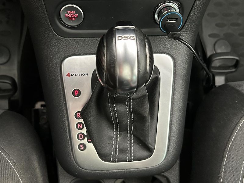 Volkswagen Tiguan 2.0 TDI 4x4 LIFE - fotka 19 z 29