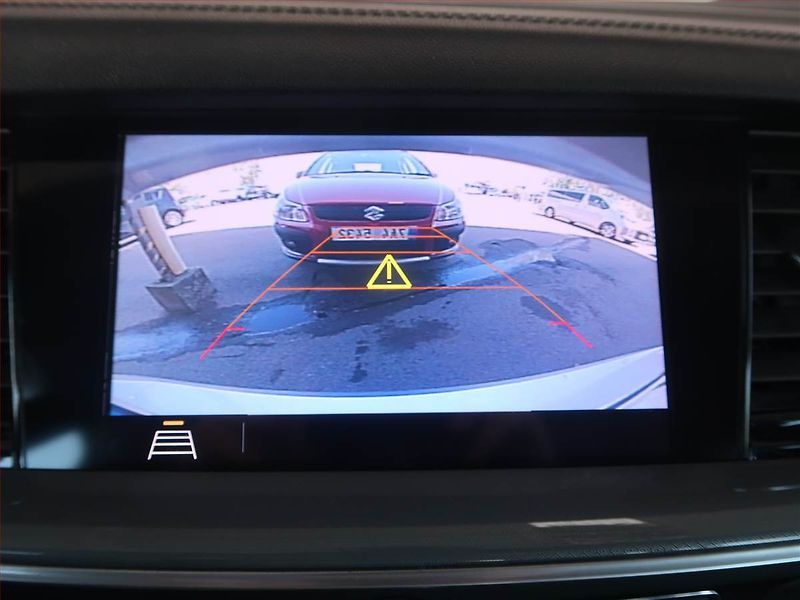 Opel Insignia (2020) 2.0 CDTI, Navi, Tempomat - fotka 15 z 16