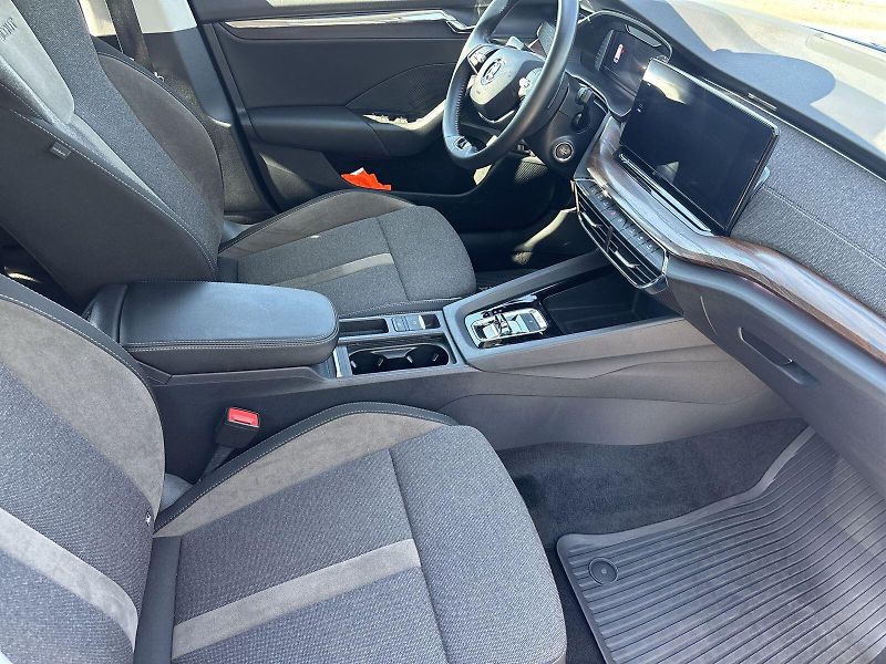 Škoda Octavia (2023) Combi 2.0 TDI 4x4 DSG Scout - fotka 9 z 31