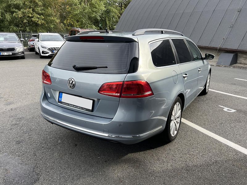 Volkswagen Passat 2.0 TDi 103 kW DSG BIXENON - fotka 4 z 19