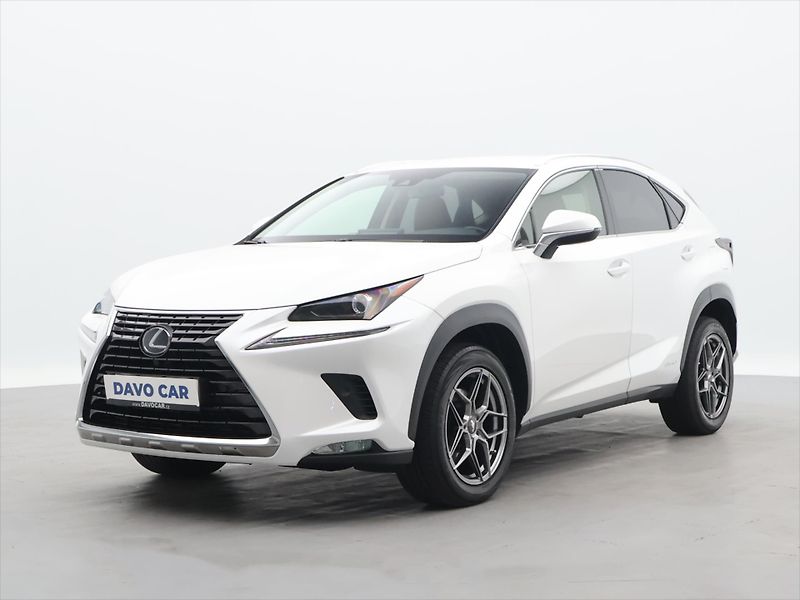 Lexus NX 300h 2,5 145 kW 4WD Prestige - fotka 3 z 33