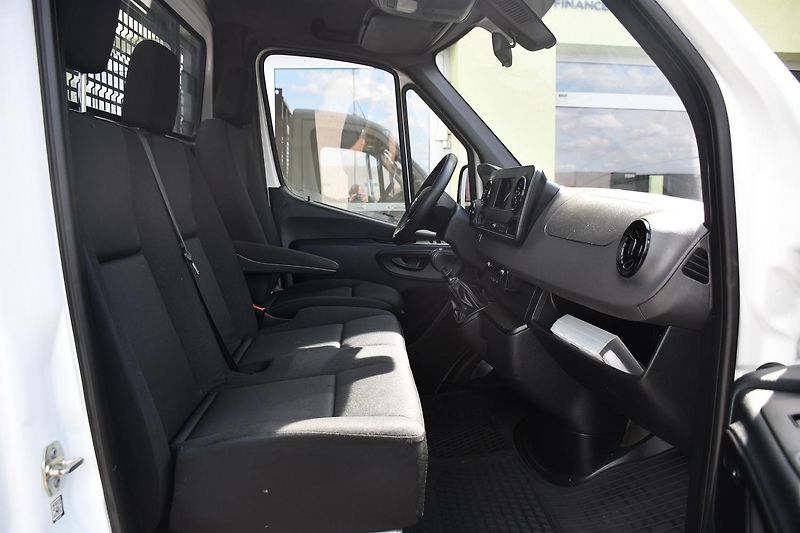 Mercedes-Benz Sprinter 2.2 CDi VALNÍK NAVI KLIMA - fotka 13 z 46
