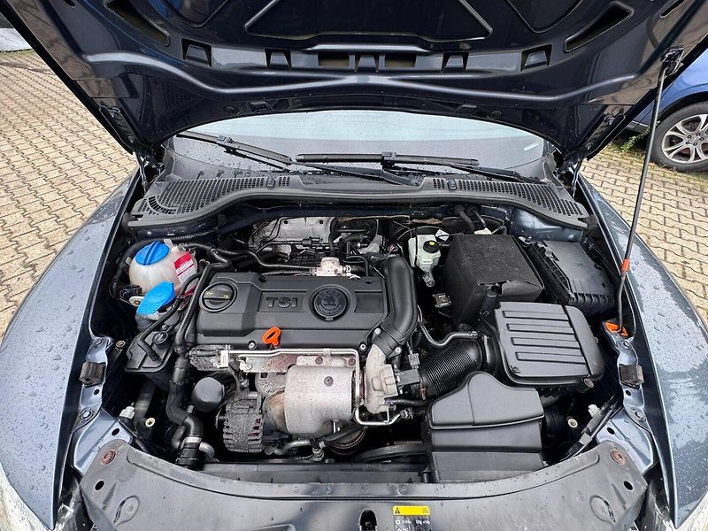 Škoda Octavia (2010) 1,4 TSI 90 KW TAŽNÉ KOLA - fotka 40 z 50
