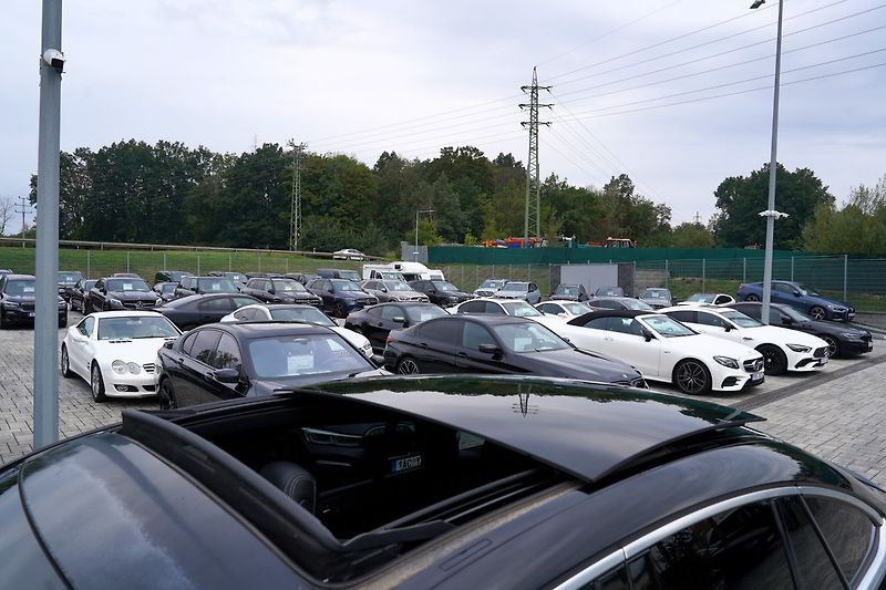 Mercedes-Benz GLE 350d 4Matic AMG/260PS/ČR - fotka 16 z 43