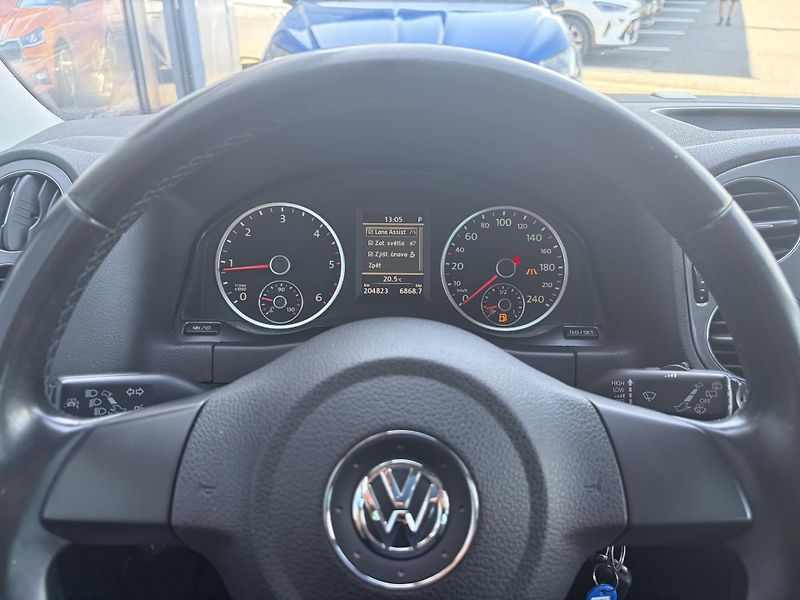 Volkswagen Tiguan 2.0TDi DSG 4Motion - fotka 21 z 22