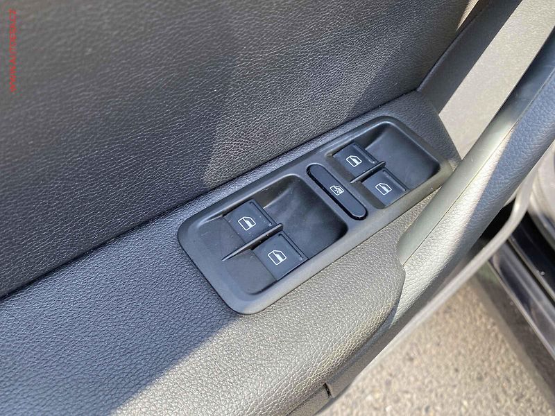 Škoda Yeti (2015) 1.4 TSi, Style, DSG - fotka 13 z 18