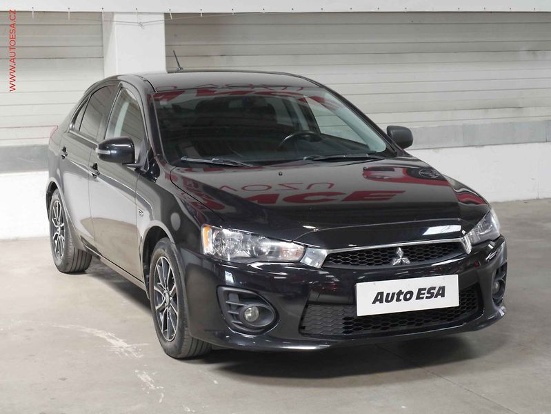 Mitsubishi Lancer (2017) 1.6., 1.maj,ČR, AC, výhřev - fotka 1 z 19