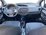 Toyota Yaris (2016) 1.0VVT-i, AC - náhled 8