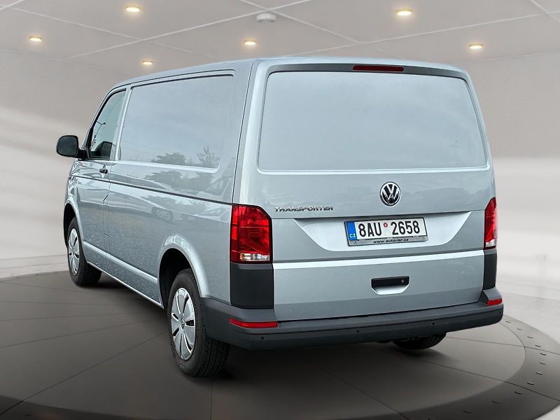 Volkswagen Transporter (2021) 2.0TDI 110kW VÝHŘEV KLIMA CZ   - fotka 4 z 11