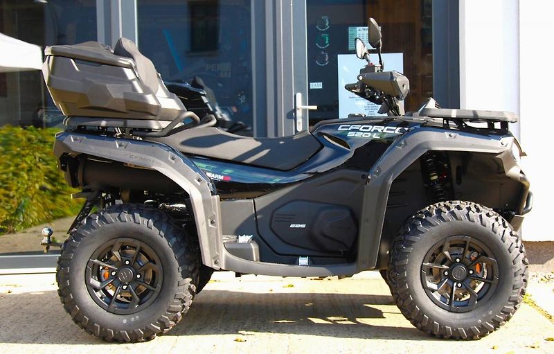 CFMOTO Gladiator X520 (2026) Gladiator X520A BLACK - fotka 2 z 25