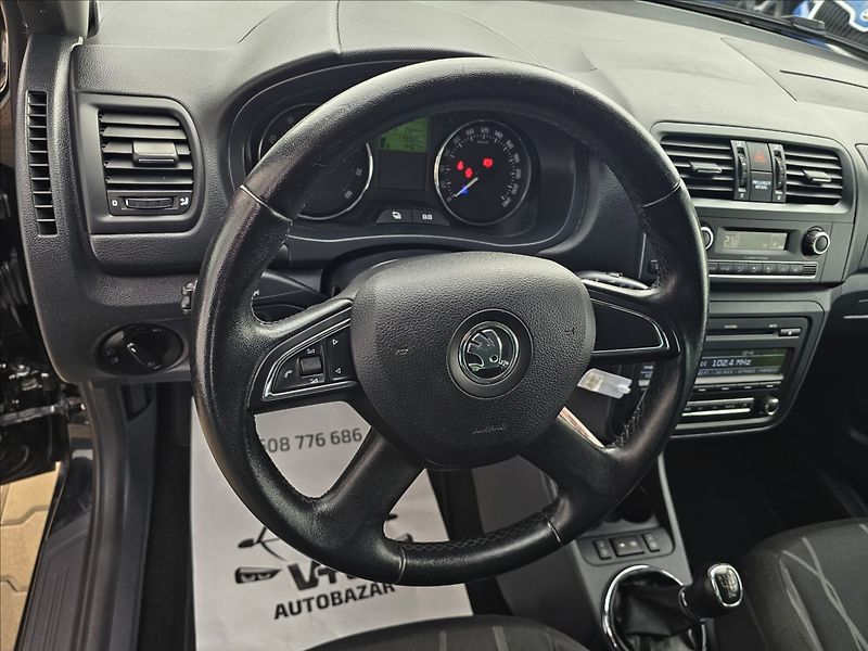 Škoda Fabia II 1,2 TSi 63KW Fresch ALU - fotka 12 z 49
